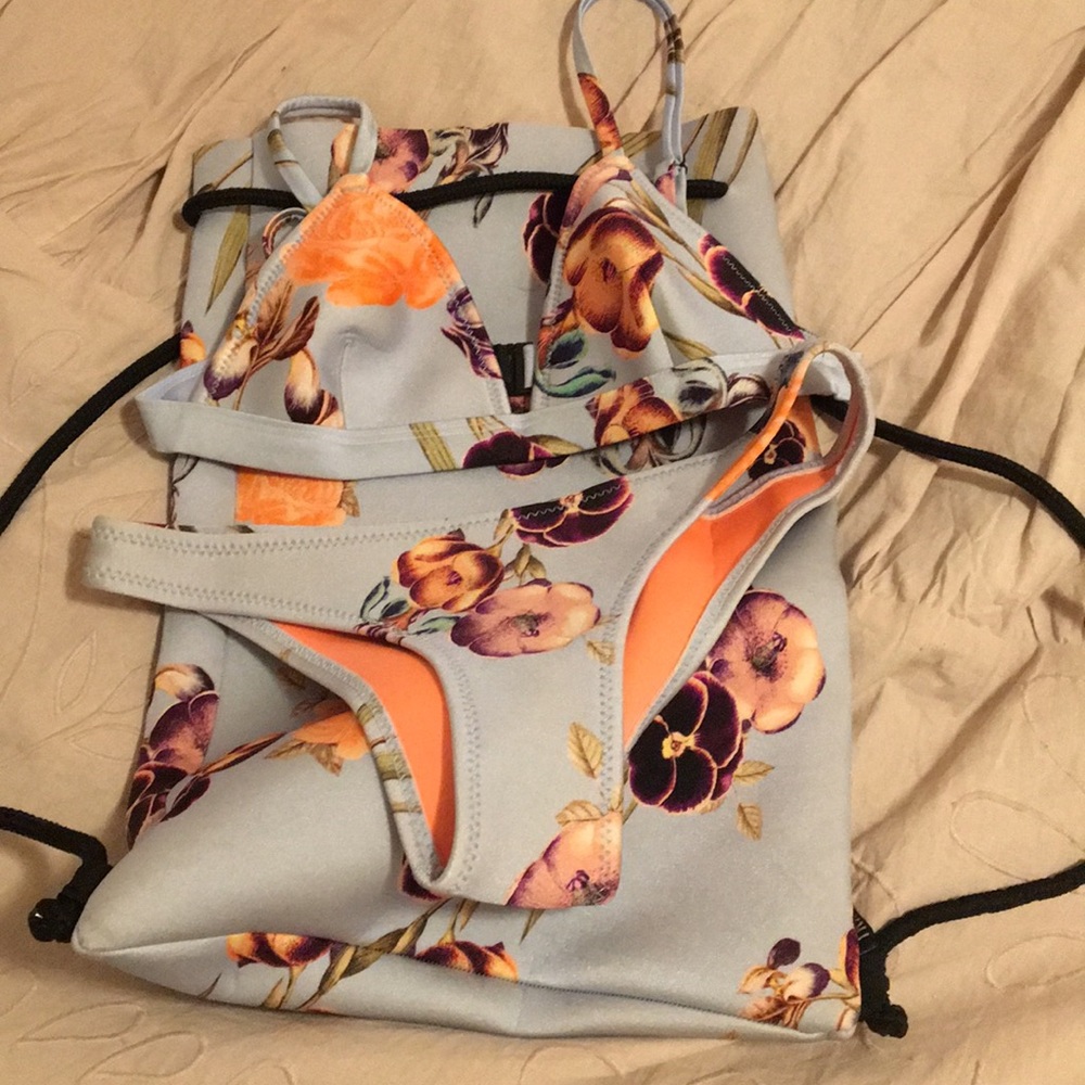 Triangl Floral Bikini Set - Petra Lilac